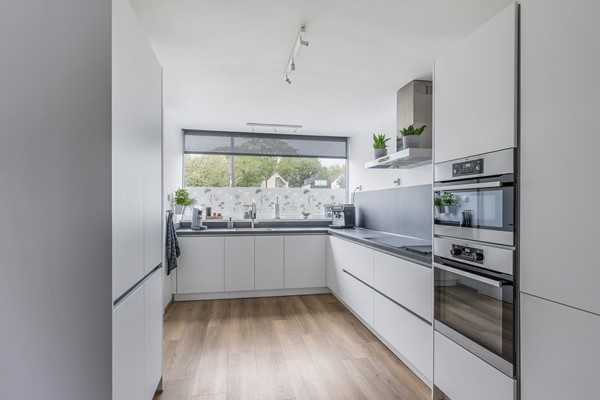Medium property photo - Zenostraat 73, 3076 AS Rotterdam